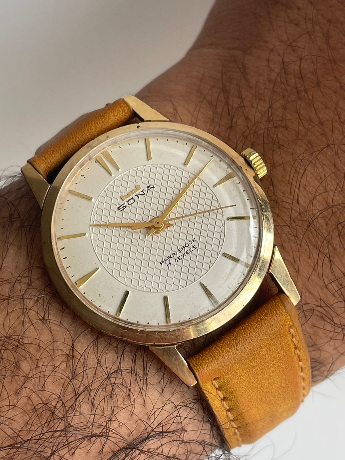 HMT Sona (Rare White Dial)