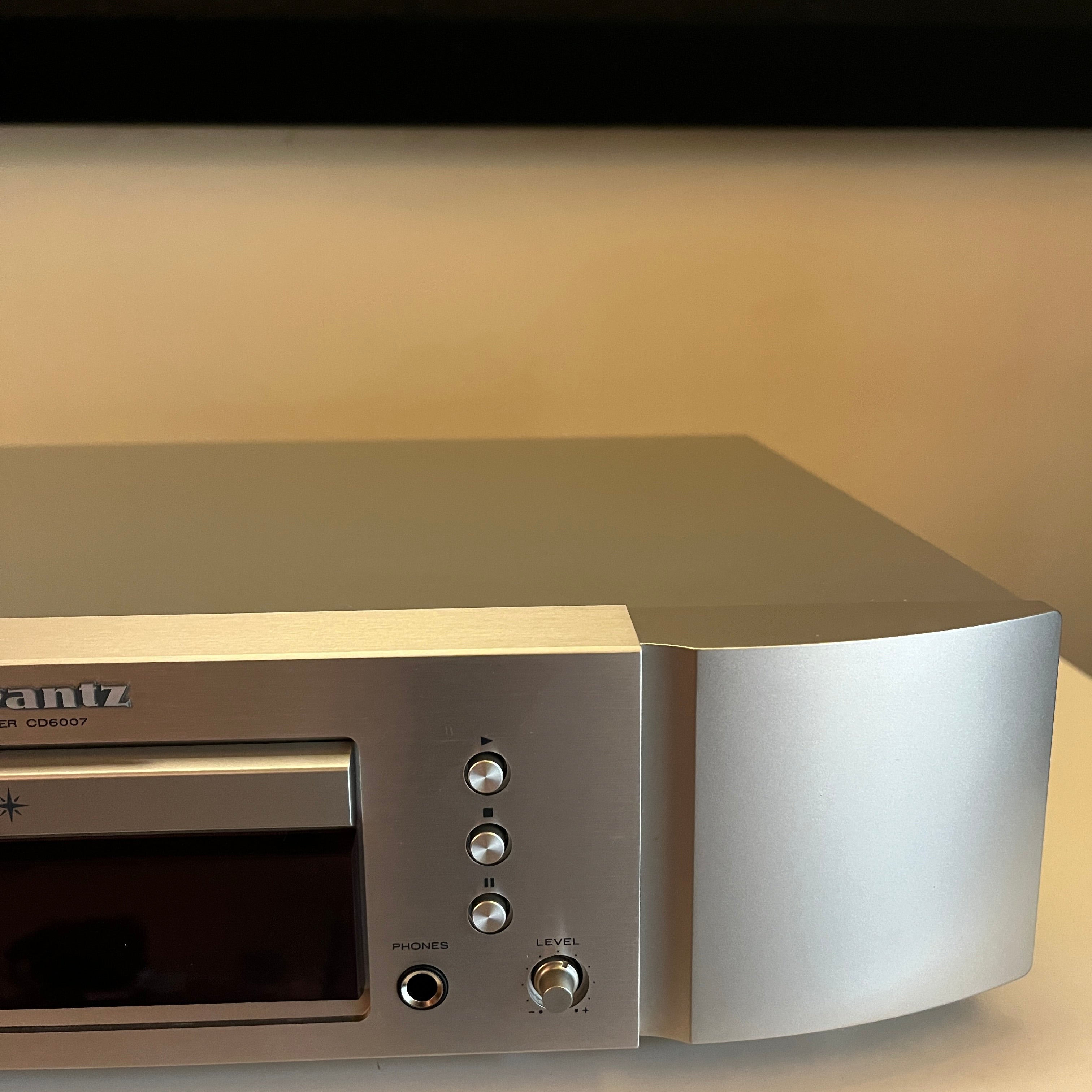 Marantz CD6007 (Silver) (Demo Unit)